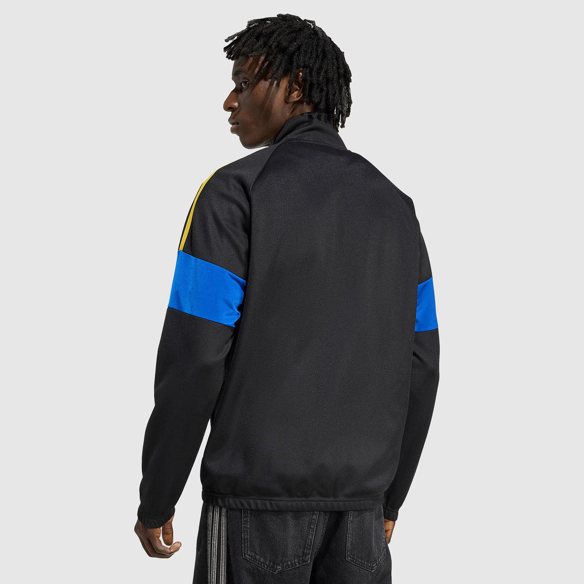 adidas ORIGINALS MANCHESTER UNITED 25/26 LIFESTYLER TRACK TOP product image 2, provided for visual reference and product
