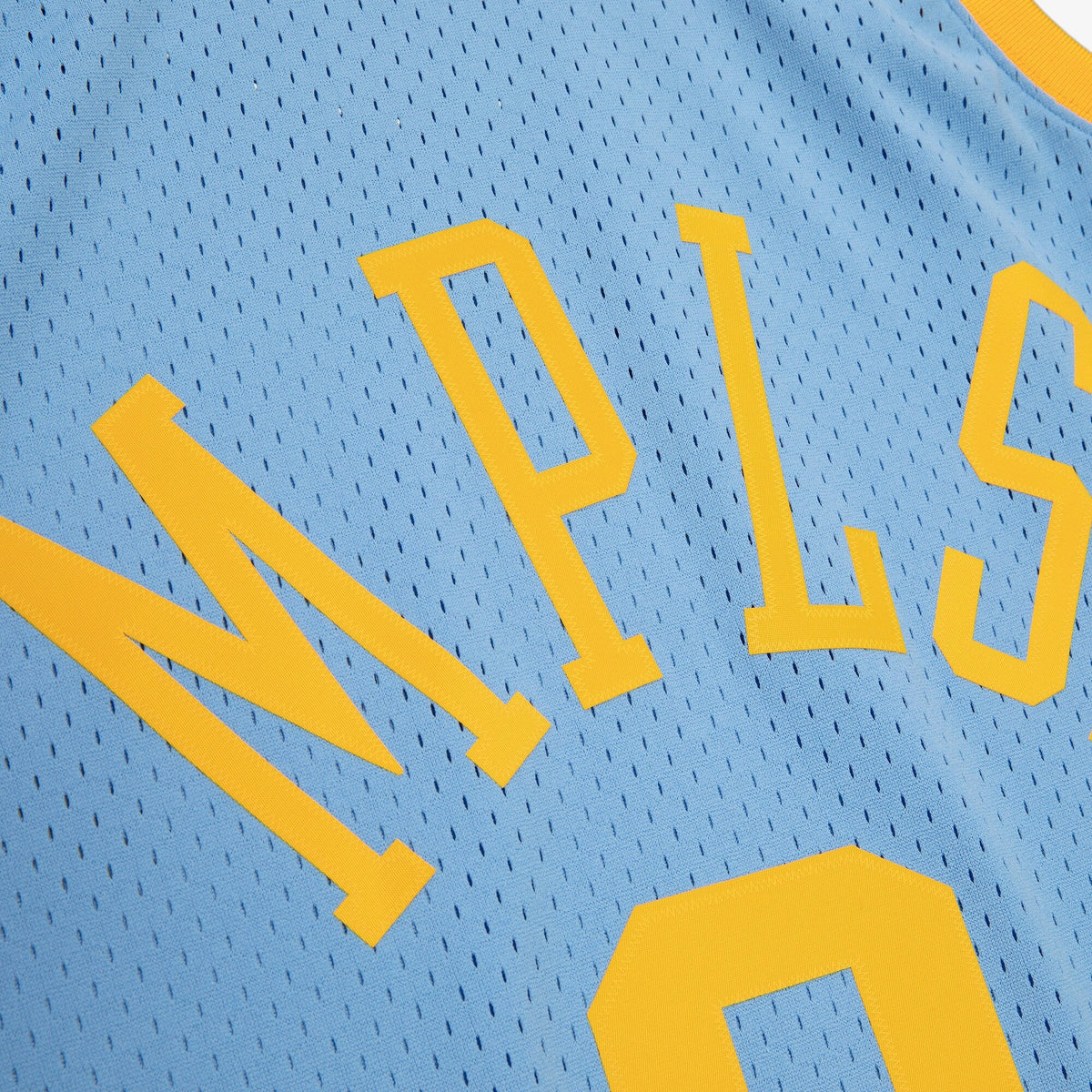 Derek Fisher Los Angeles Lakers 2001 Authentic Swingman Jersey - Columbia Blue product image 5, provided for visual