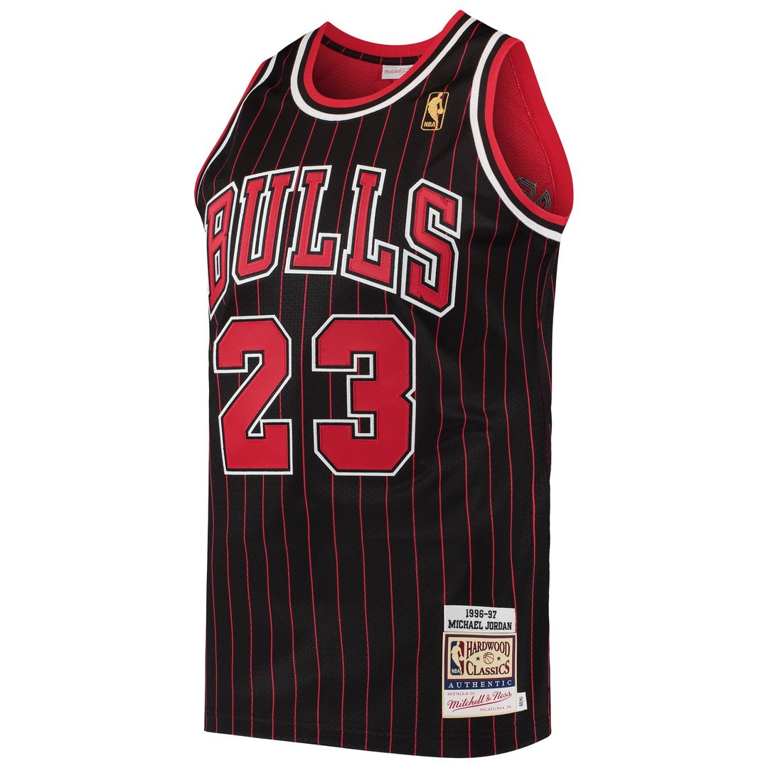 Chicago Bulls Michael Jordan Mitchell & Ness 1996/97 product image 2