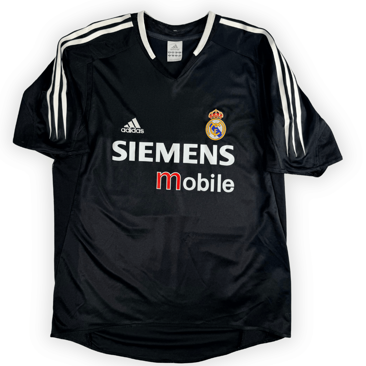 2004-05 Real Madrid Away Shirt Ronaldo #9 - (M) product image 2, provided for visual reference and product detail review