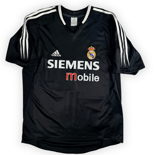 2004-05 Real Madrid Away Shirt Ronaldo #9 - (M) product image 2, provided for visual reference and product detail review