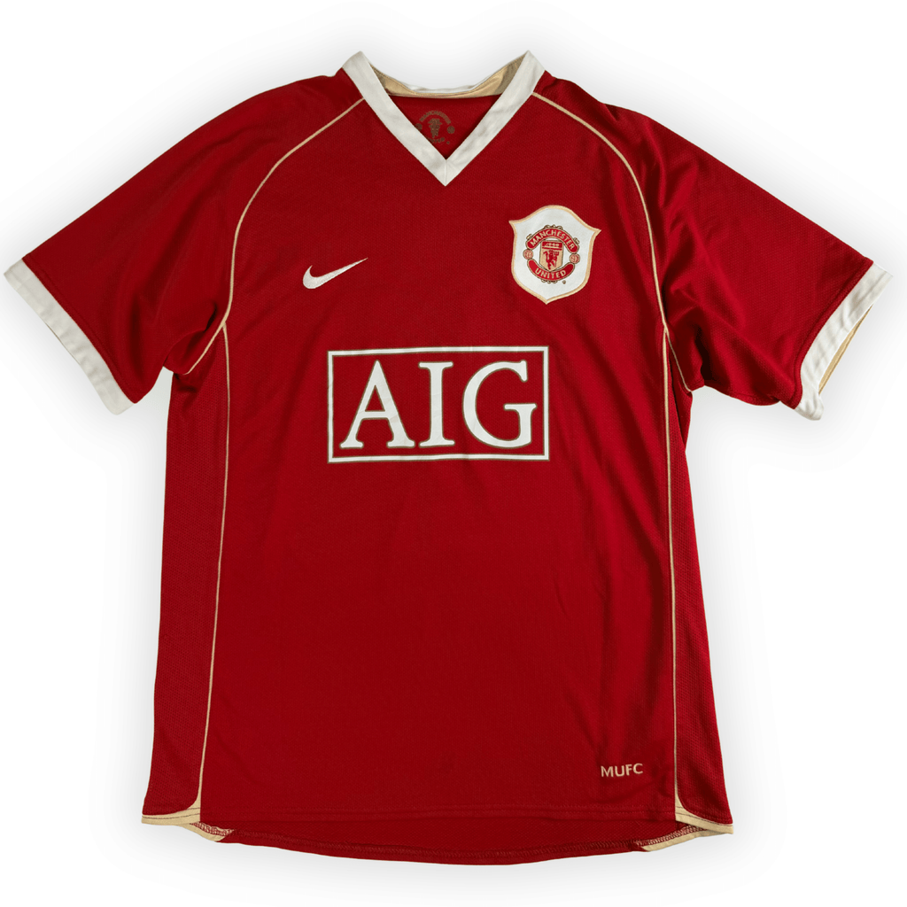 2006-07 Manchester United Home Shirt Ronaldo #7 - (M) product image 2, provided for visual reference and product detail