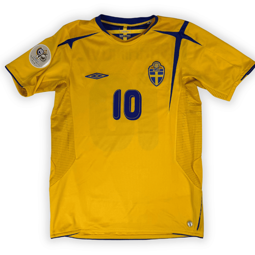 2006 Sweeden World Cup Home Shirt Ibrahimovic #10 - (S) product image 2, provided for visual reference and product detail