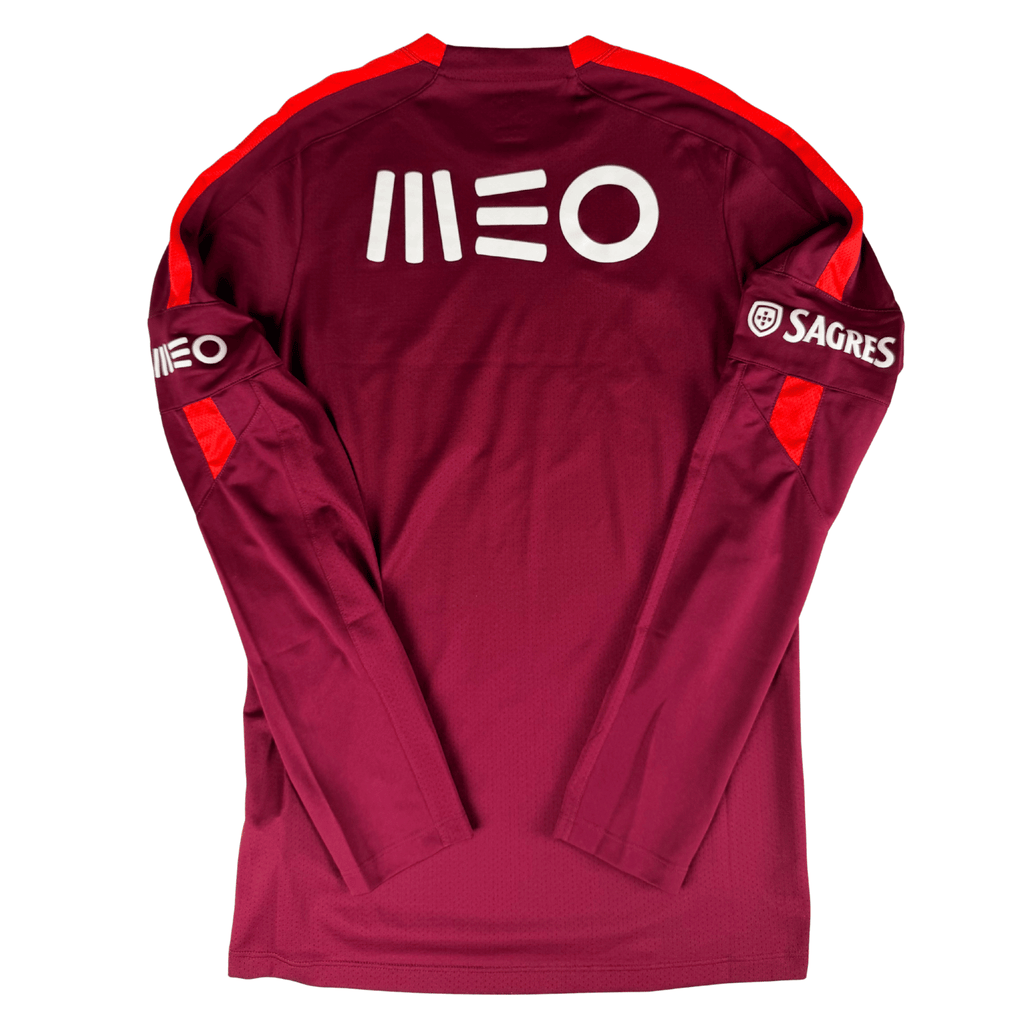 2016-2017 Portugal Gk Training Shirt # - (M) product image 2, provided for visual reference and product detail review