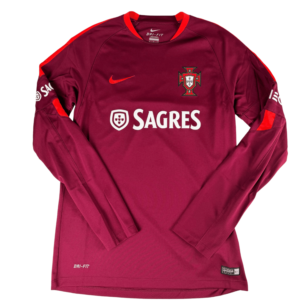 2016-2017 Portugal Gk Training Shirt # - (M) product image 1, provided for visual reference and product detail review