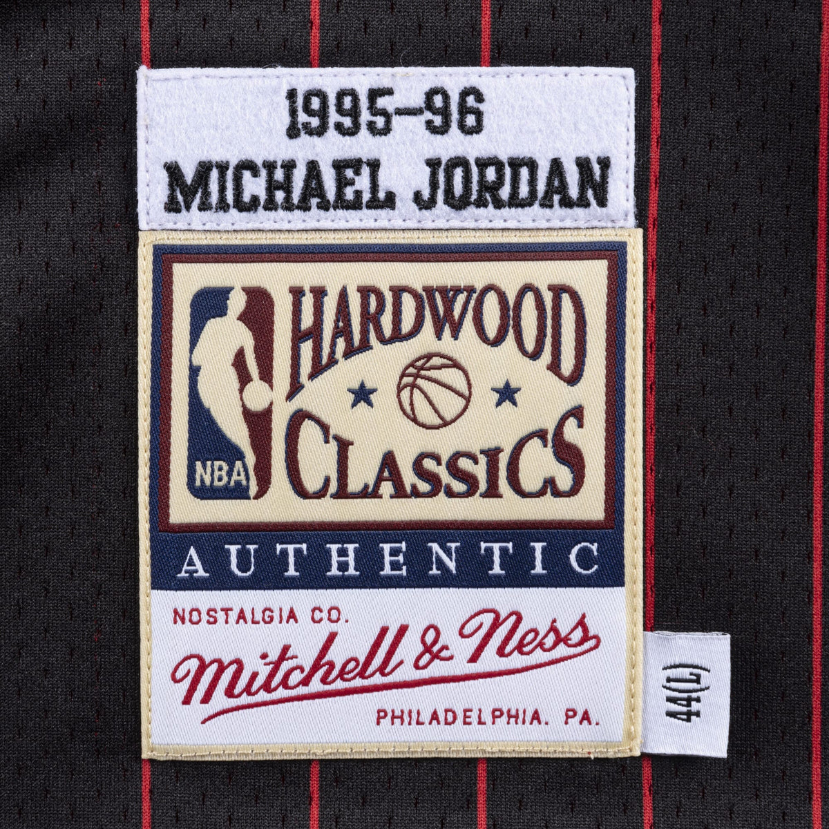 Michael Jordan Chicago Bulls 1997-98 Authentic Jersey product image 14, provided for visual reference and product detail