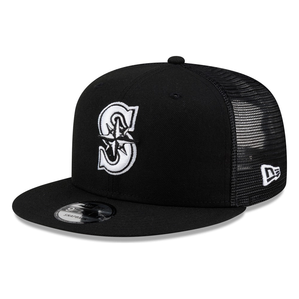 New Era Seattle Mariners 9FIFTY Trucker Snapback Hat - Black/White product image 1, provided for visual reference and