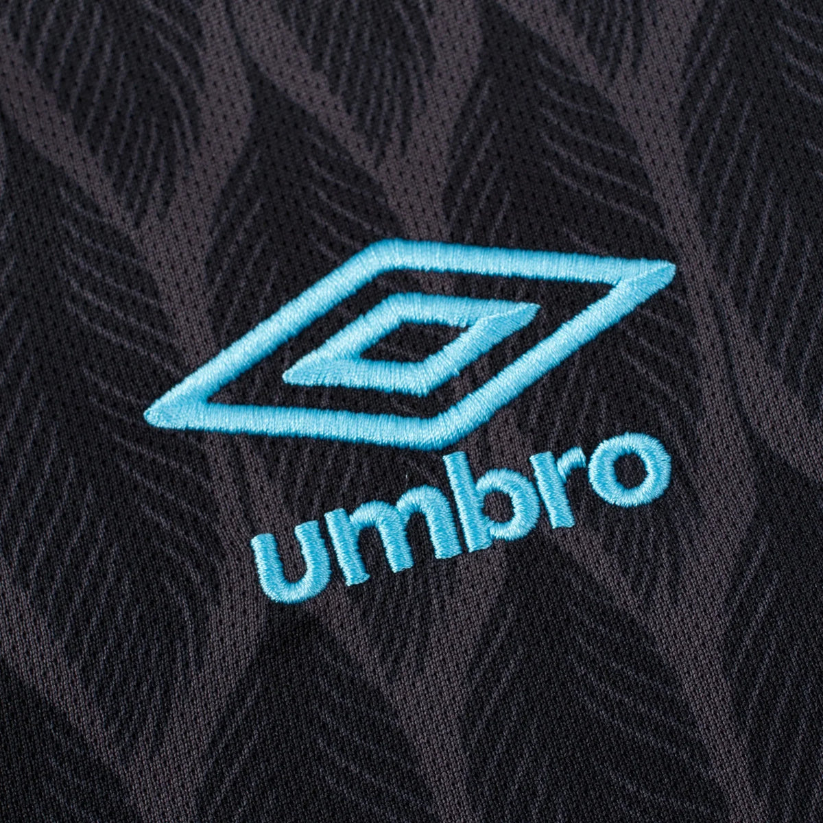 Umbro Guatemala Mini Kit Away 26/27 product image 6, provided for visual reference and product detail review