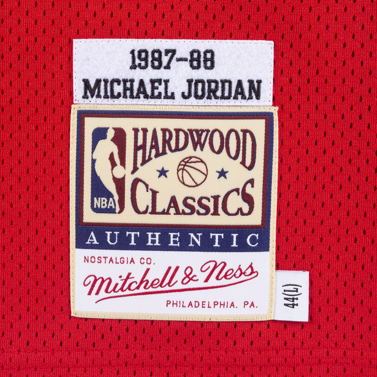 Michael Jordan Chicago Bulls 1997-98 Authentic Jersey product image 10, provided for visual reference and product detail
