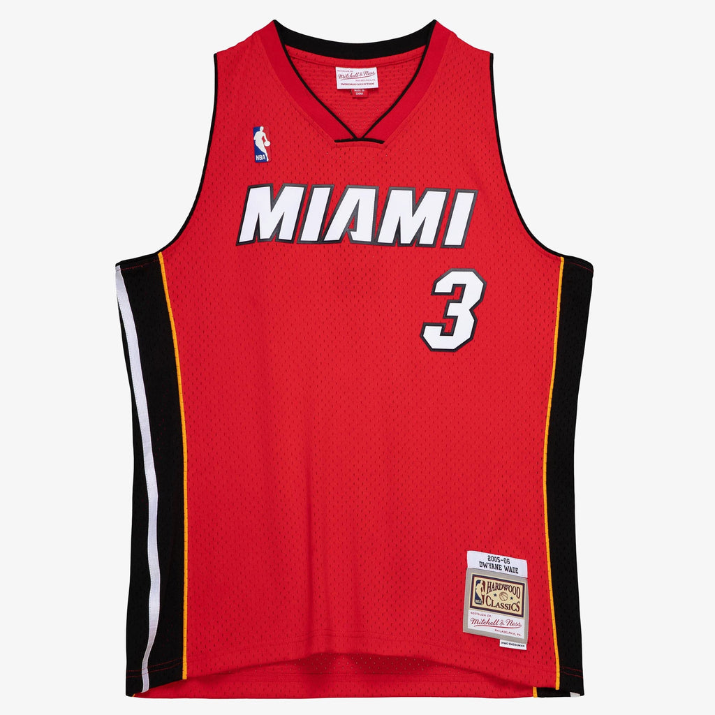 Dwyane Wade Miami Heat 2005-06 Swingman Alternate Jersey product image 1, provided for visual reference and product detail
