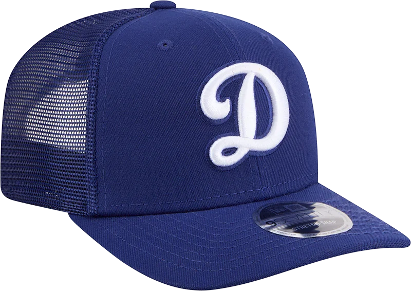 New Era Los Angeles Dodgers 9SEVENTY Trucker Adjustable Hat product image 1, provided for visual reference and product
