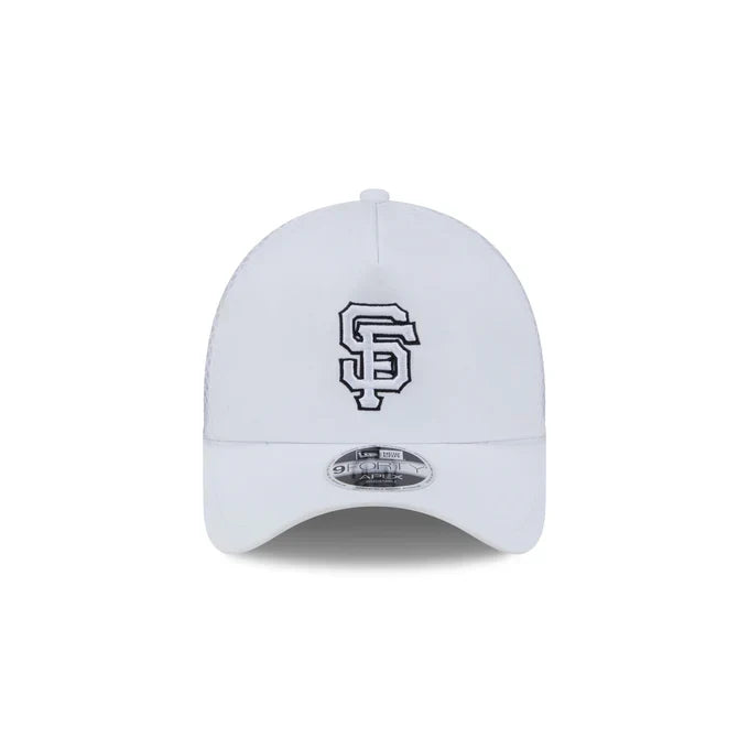 New Era San Francisco Giants 2026 Batting Practice White 9FORTY APEX Trucker Snapback Hat product image 3, provided for