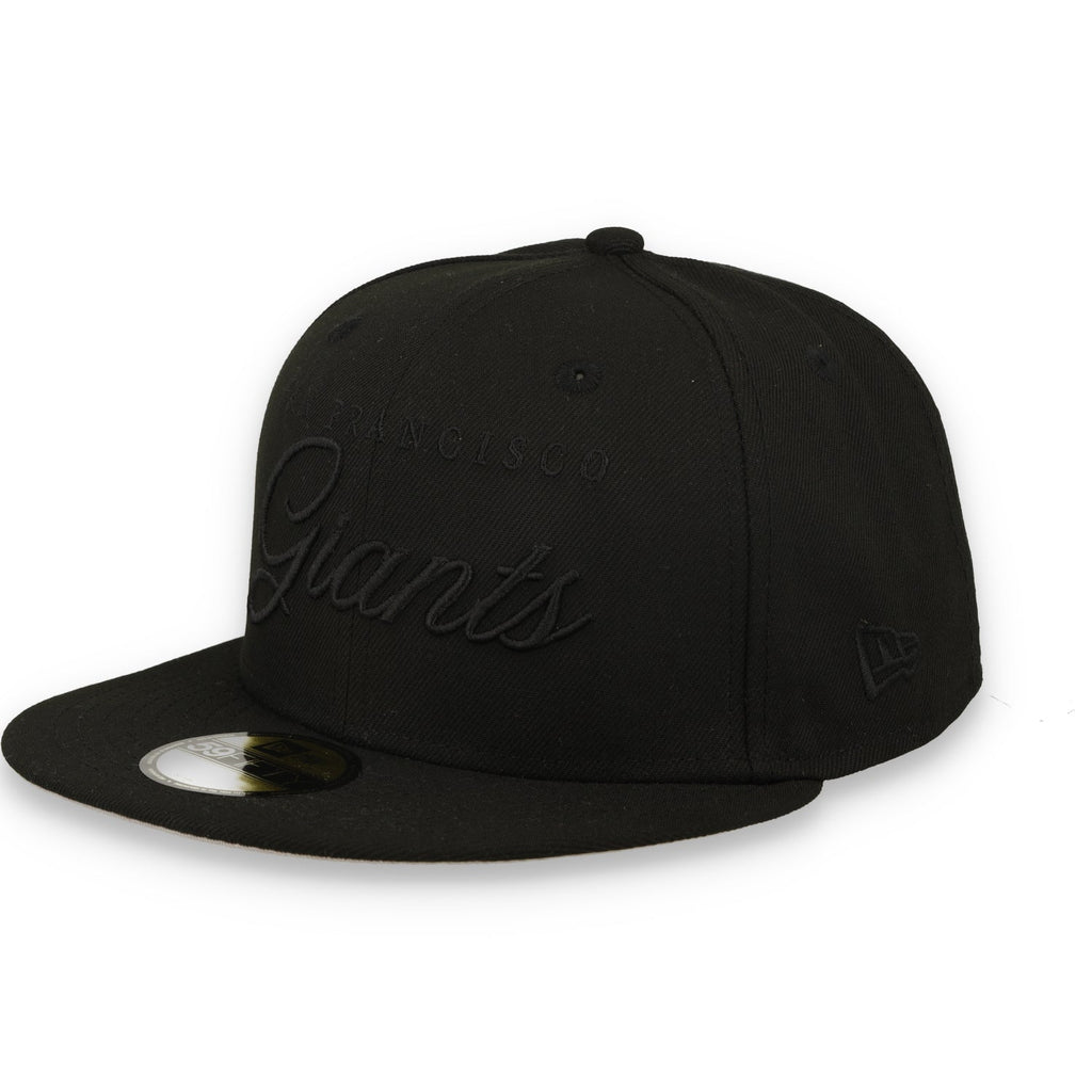 New Era San Francisco Giants Black Scripted 59FIFTY Fitted Hat product image 1, provided for visual reference and product