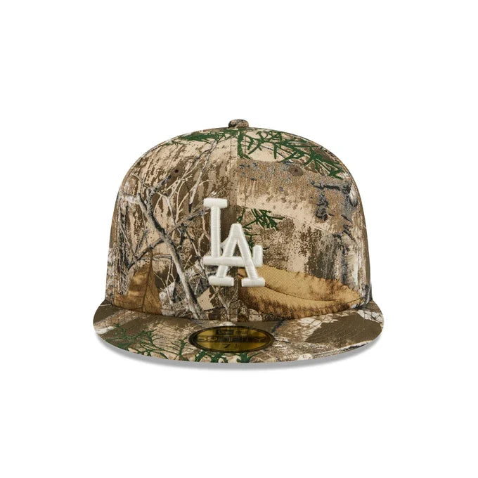 New Era Los Angeles Dodgers RealTree 59Fifty Fitted Hat product image 3, provided for visual reference and product detail