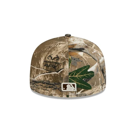 New Era Los Angeles Dodgers RealTree 59Fifty Fitted Hat product image 6, provided for visual reference and product detail