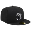 New Era New York Yankees Olive 59Fifty Fitted - Blk/White product image 1, provided for visual reference and product detail