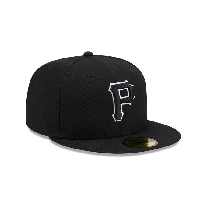 New Era Pittsburgh Pirates 59FIFTY Fitted Hat - BLK/WHITE product image 2, provided for visual reference and product detail