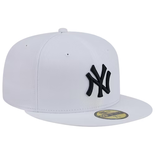 New Era New York Yankees 59FIFTY Fitted Hat - White/Black product image 1, provided for visual reference and product detail