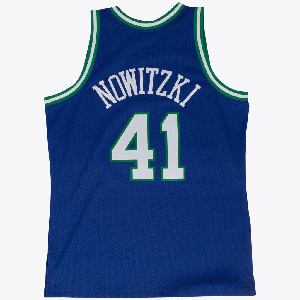 Dirk Nowitzki Dallas Mavericks 1998-99 Swingman Road Jersey product image 4, provided for visual reference and product