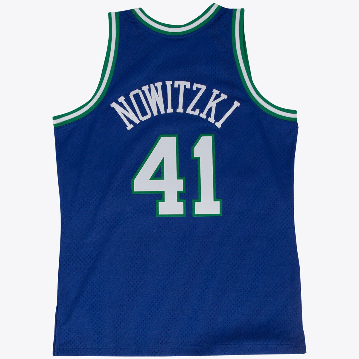 Dirk Nowitzki Dallas Mavericks 1998-99 Swingman Road Jersey product image 4, provided for visual reference and product