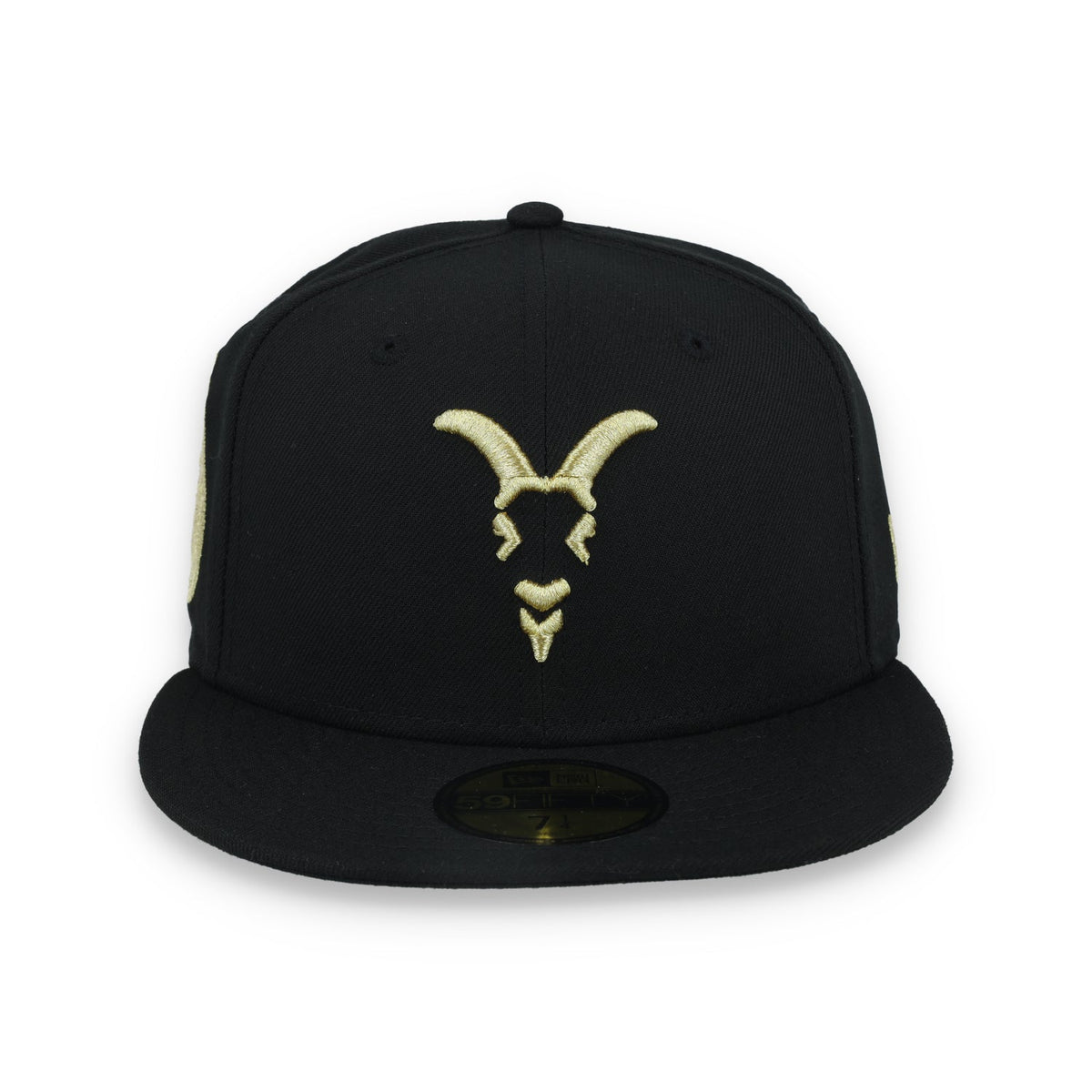 New Era Chivas de Guadalajara Goat Logo 59FIFTY Fitted Hat-Black/Gold product image 2, provided for visual reference and