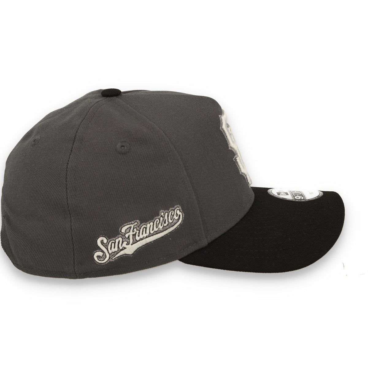 New Era Youth San Francisco Giants 9FORTY A-Frame Snapback Hat- Dark Graphite product image 4, provided for visual reference
