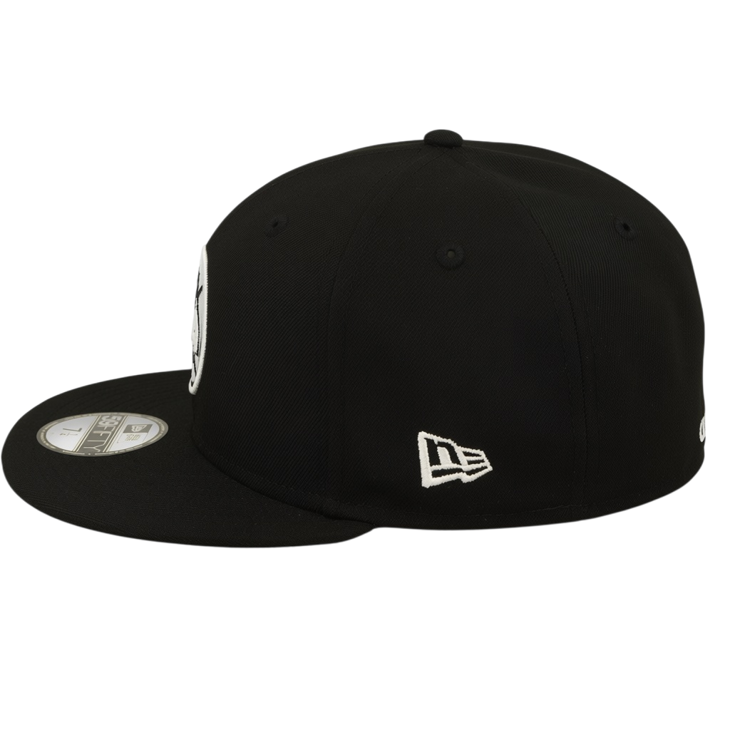New Era Club America Black and White 59FIFTY Fitted Hat product image 4, provided for visual reference and product detail