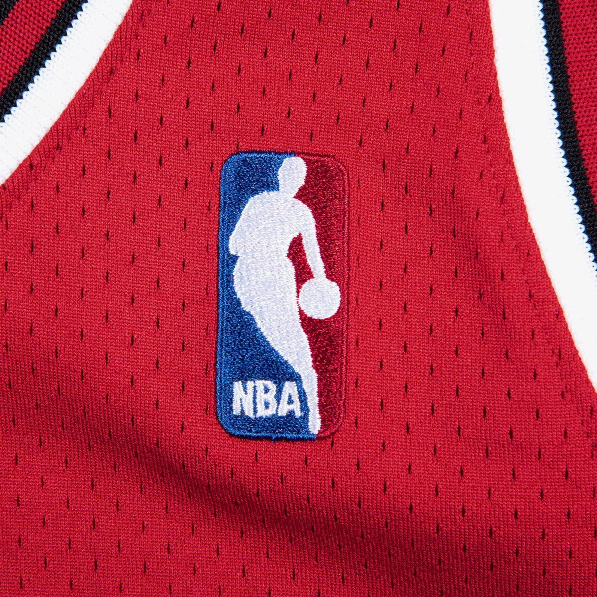 Michael Jordan Chicago Bulls 1997-98 Finals Authentic Road Jersey product image 6, provided for visual reference and product