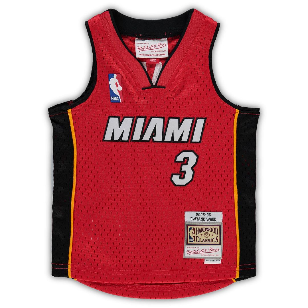 Miami Heat Dwyane Wade Mitchell & Ness Infant 2005/06 product image 2