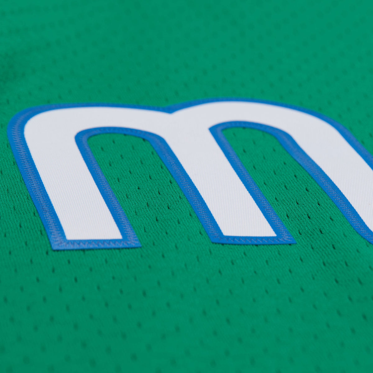 Dirk Nowitzki Dallas Mavericks 2004 Swingman Jersey product image 4, provided for visual reference and product detail review