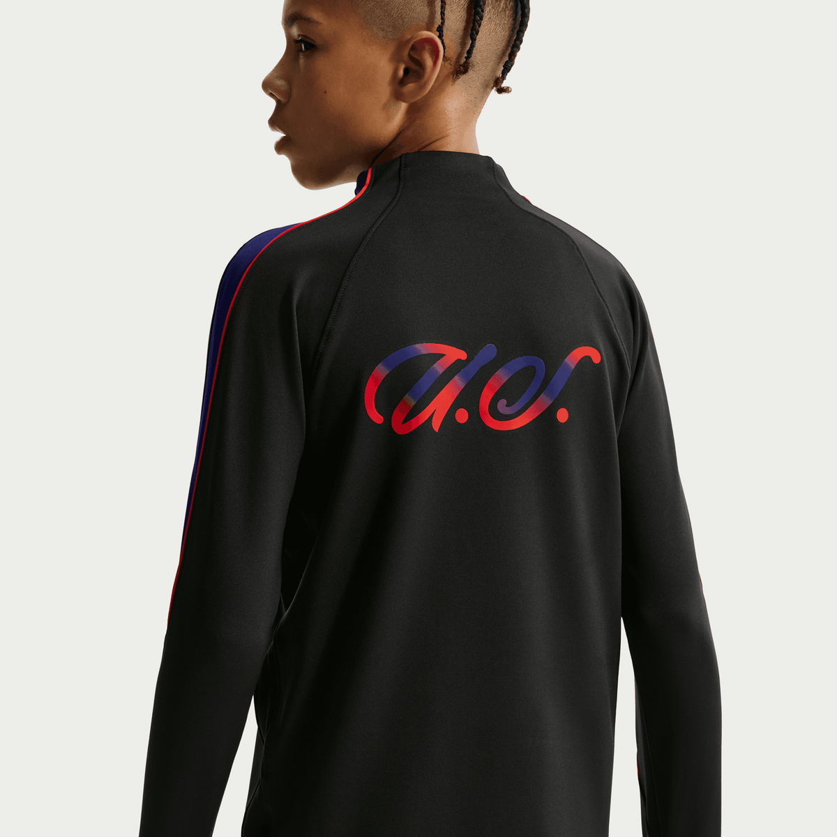 Nike USA Strike Big Kids' Dri-FIT Soccer Drill Top product image 3, provided for visual reference and product detail review
