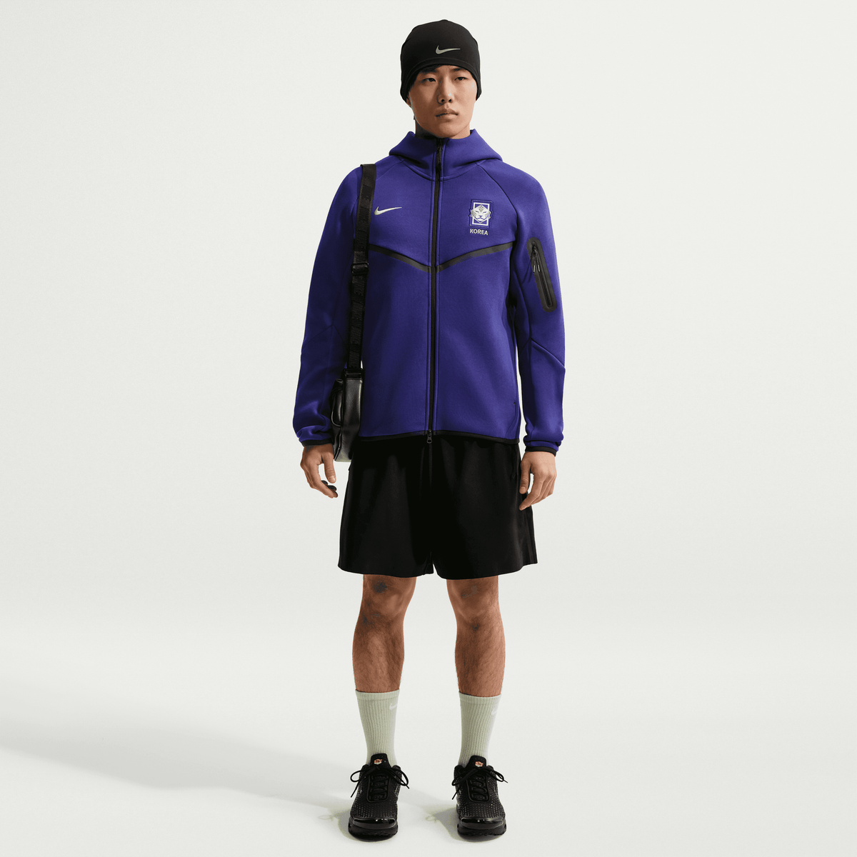 Nike Korea Tech Fleece Windrunner Men Soccer Full-Zip Hoodie product image 2, provided for visual reference and product