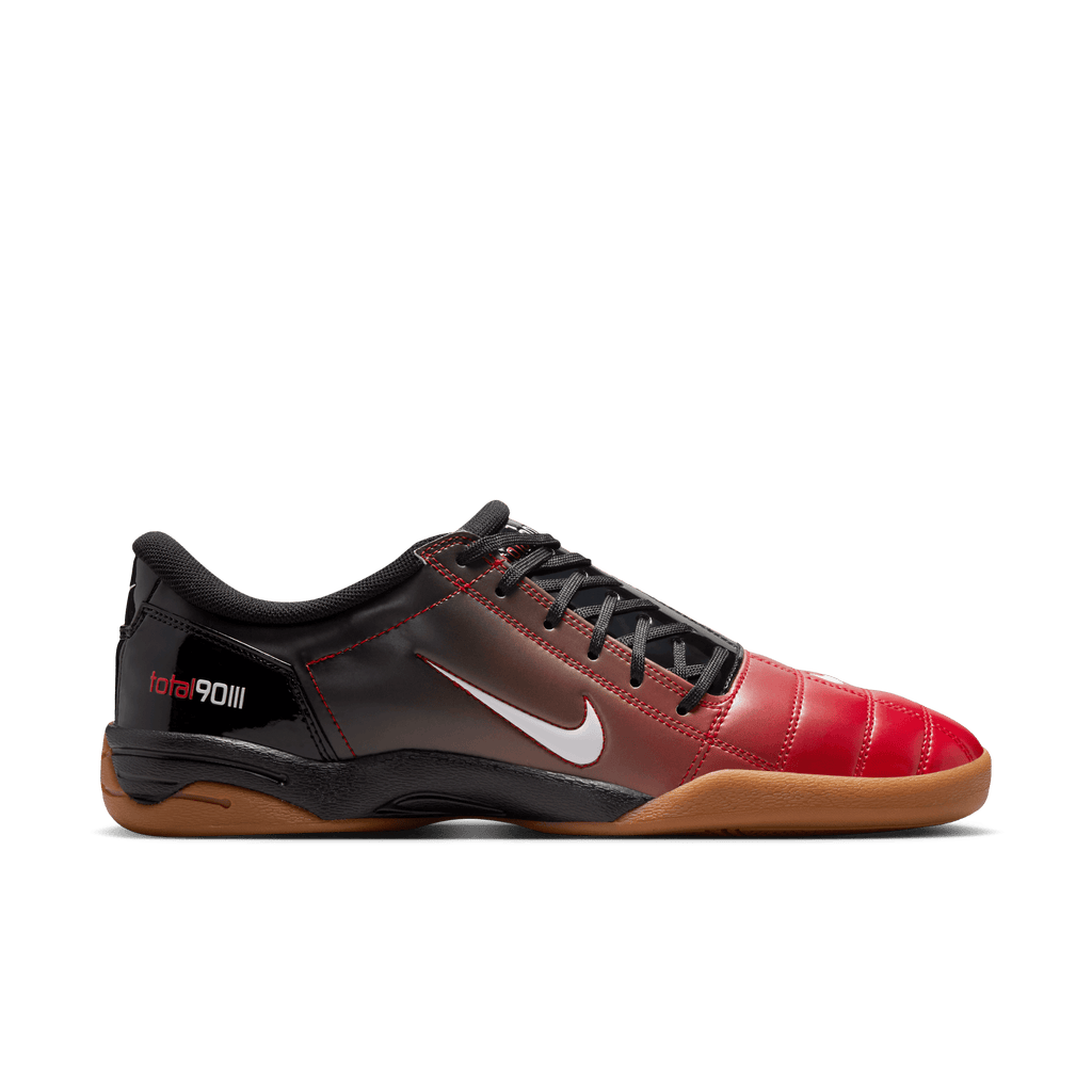 Nike Total 90- Black/white-university Red-gum Med Brown product image 1, provided for visual reference and product detail