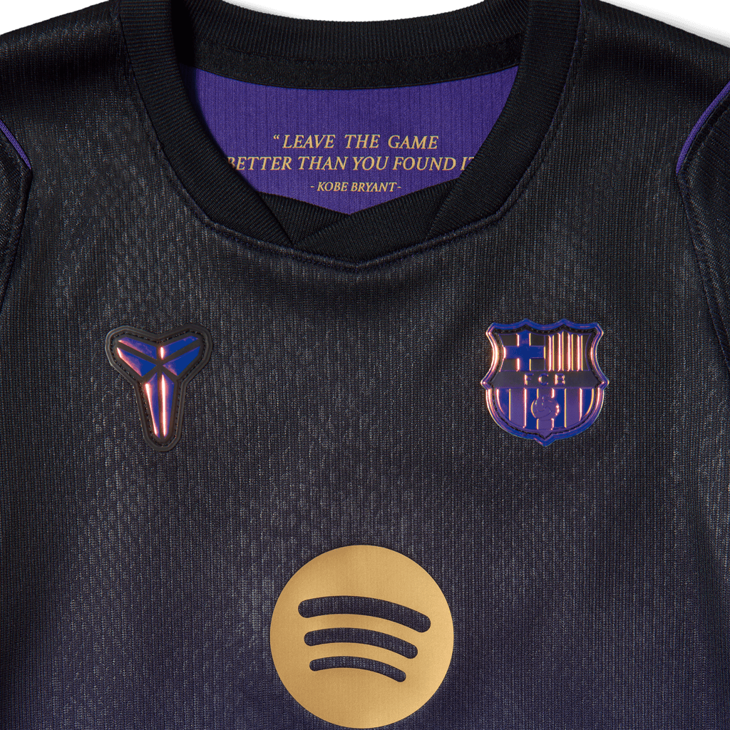 Nike Child Unisex FC Barcelona Away Mini Kit 26/27 product image 3, provided for visual reference and product detail review