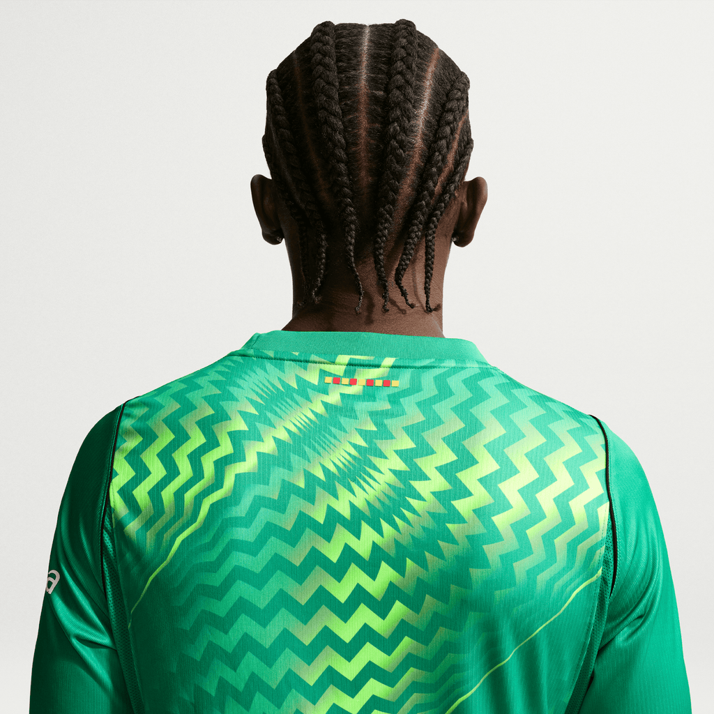 Nike Men FC Barcelona Stadium Goalkeeper Dri-FIT Soccer Replica Jersey 26/27 product image 2, provided for visual reference