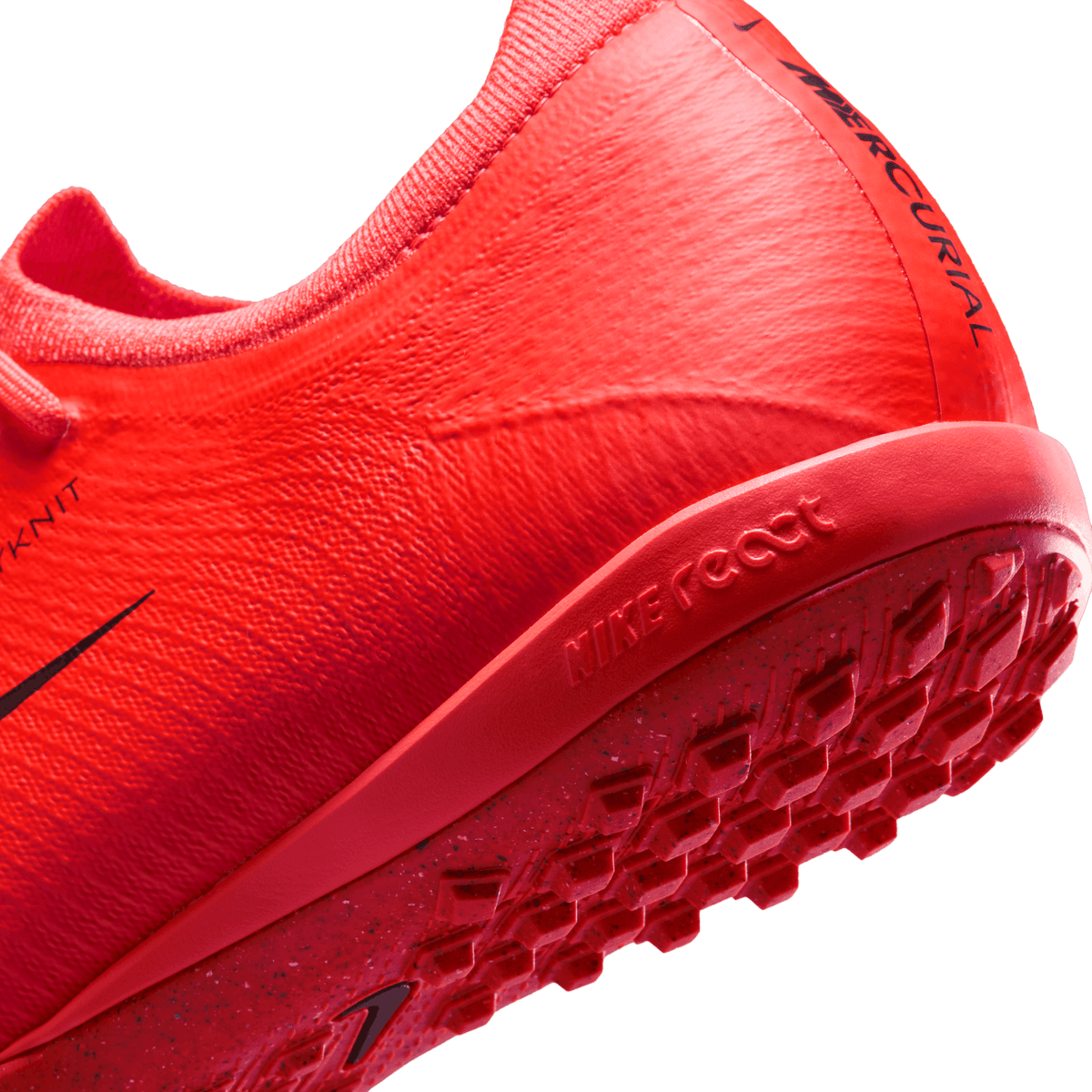 Nike Mercurial Vapor 17 Pro Turf - BRIGHT CRIMSON/BLUR product image 5, provided for visual reference and product detail