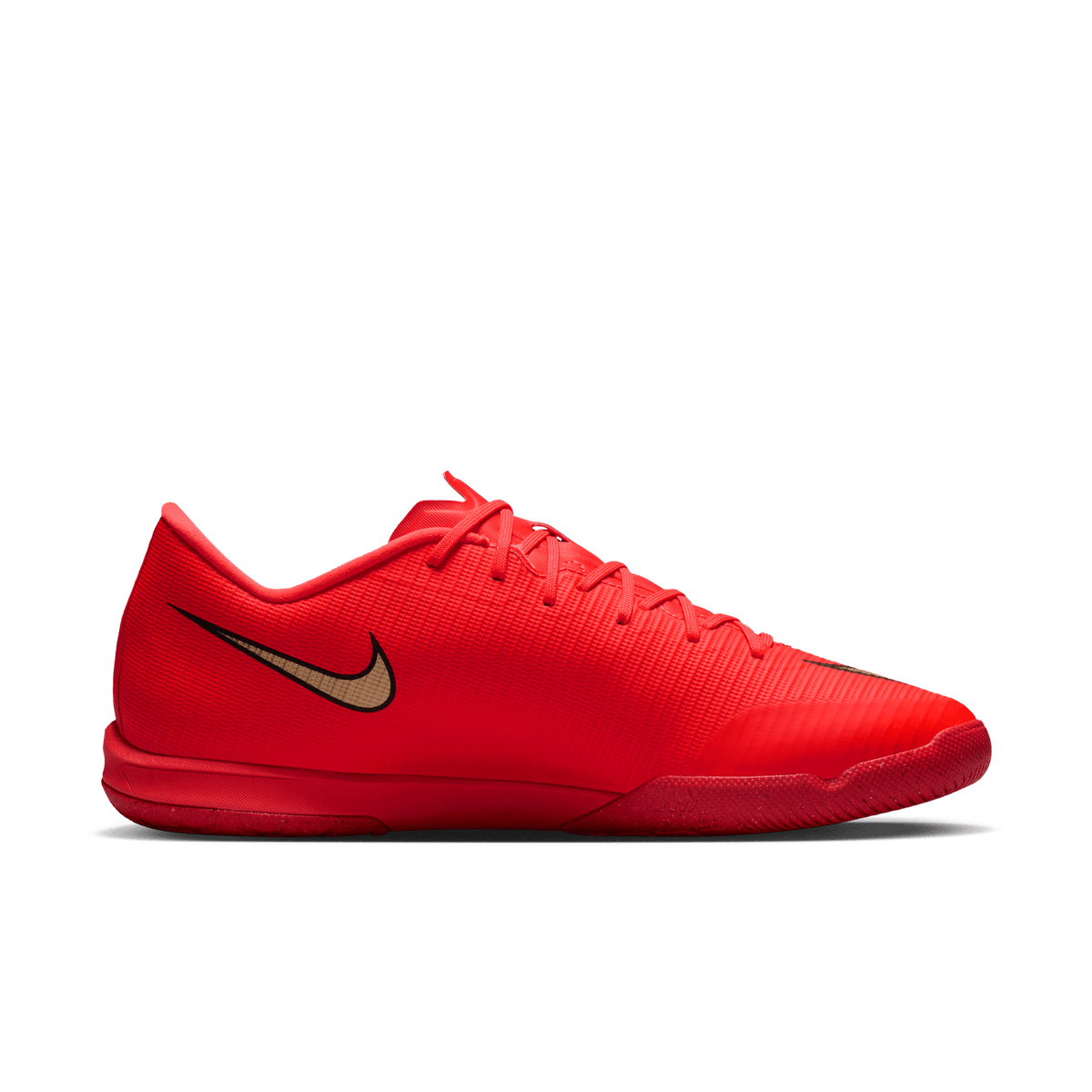 Nike Mercurial Vapor 17 Academy Indoor/Court Bright Crimson/Gold product image 7, provided for visual reference and product