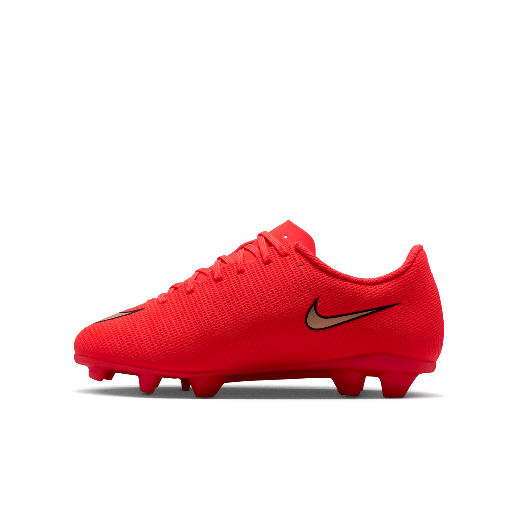 Nike Jr. Mercurial Vapor 17 Club Big Kids' MG/FG-BRIGHT CRIMSON/BLUR product image 2, provided for visual reference and