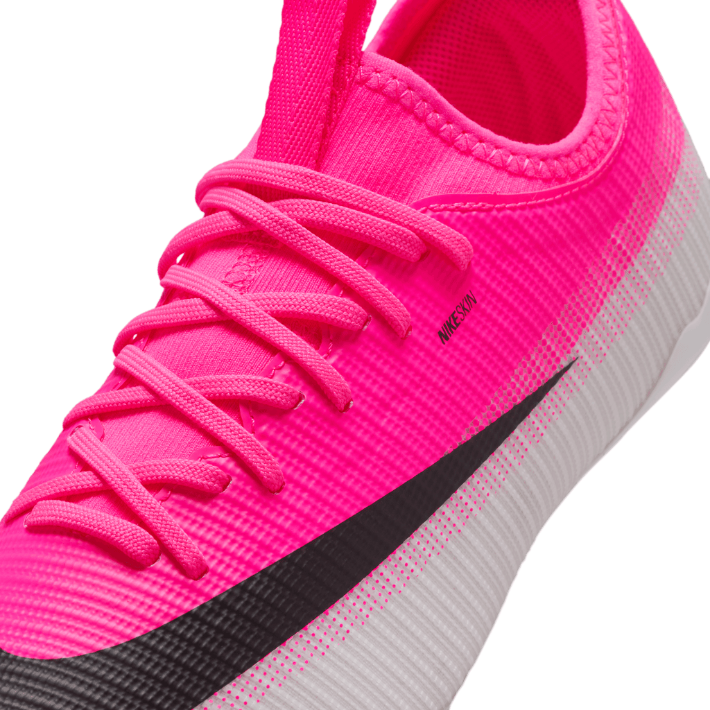 Nike Jr. Mercurial Vapor 17 Academy Kids' Multi-Ground Low-Top Soccer Cleats product image 6, provided for visual reference
