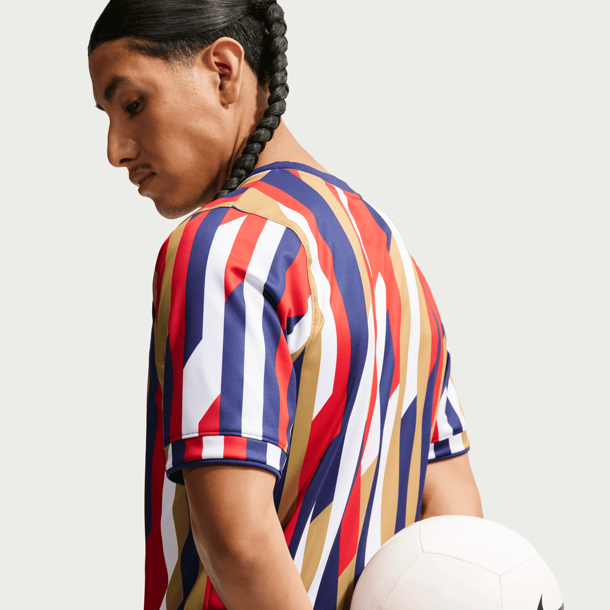 Nike C.D. Guadalajara Pre-Match Short Sleeve Dri-FIT Top 26/27 product image 2, provided for visual reference and product