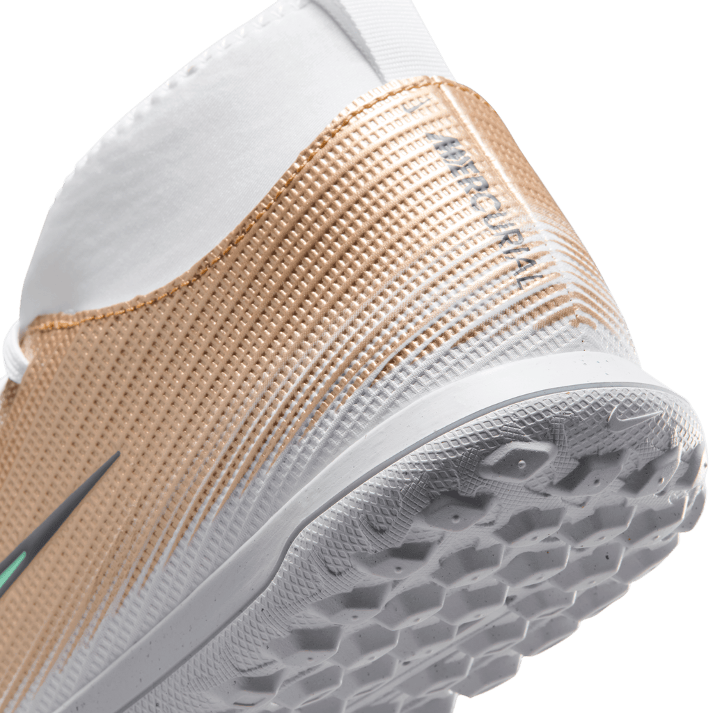 Nike Jr. Mercurial Superfly 11 Club "Kylian Mbappé" TF-METALLIC GOLD/GREEN GLOW product image 2, provided for visual