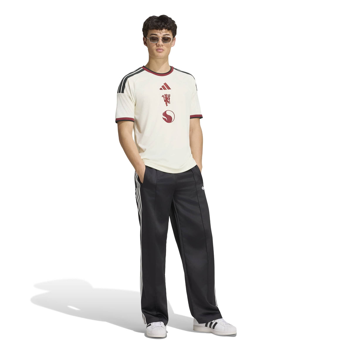 Adidas Men Manchester United Third Stadium Replica Jersey 26/27 product image 1, provided for visual reference and product