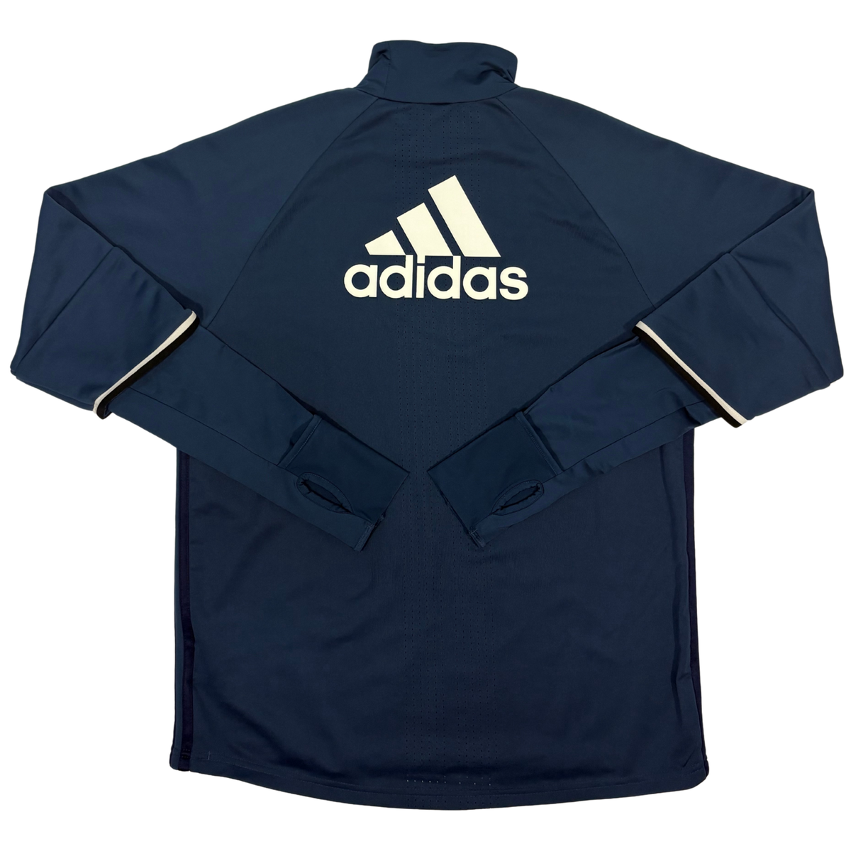2015-2016 Machester United Training Top - (L) product image 2, provided for visual reference and product detail review