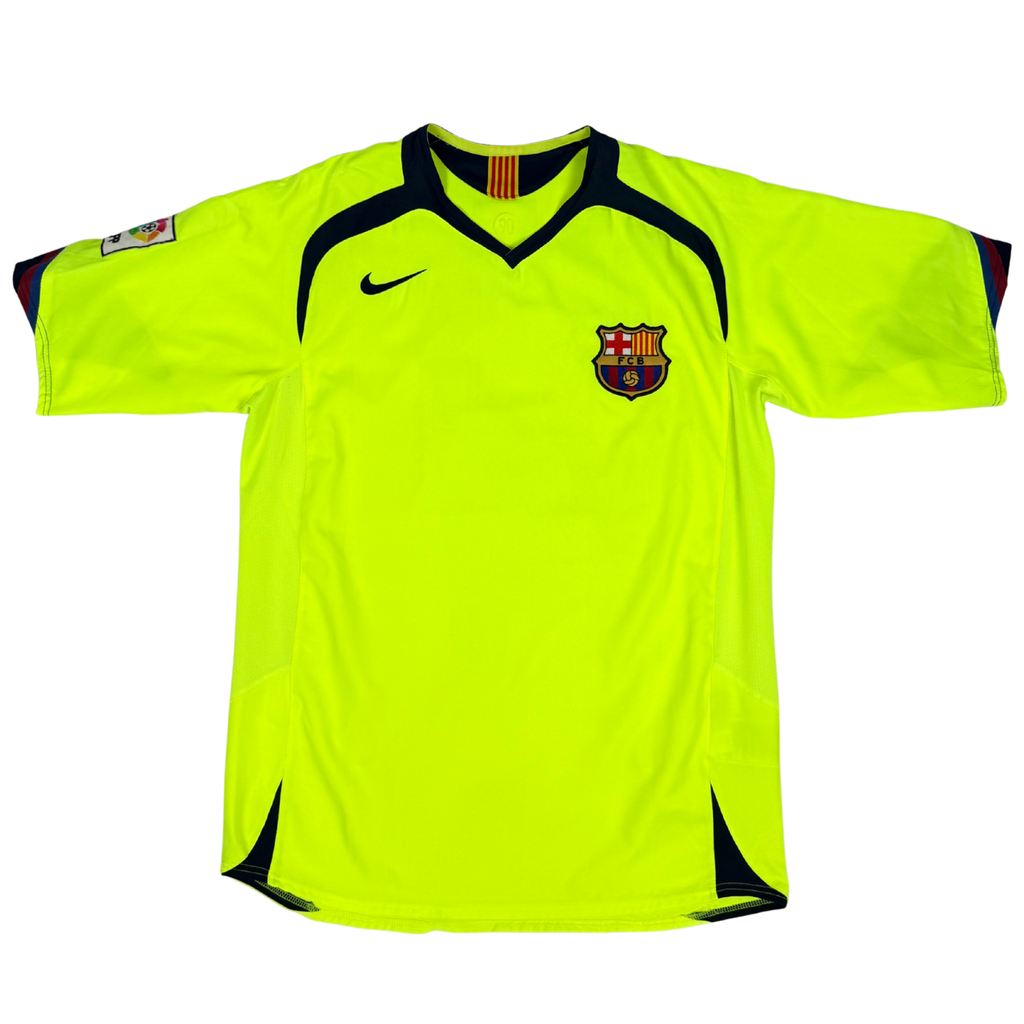 2005-2006 FC Barcelona Away Shirt Marquez #4 - (M) product image 2, provided for visual reference and product detail review