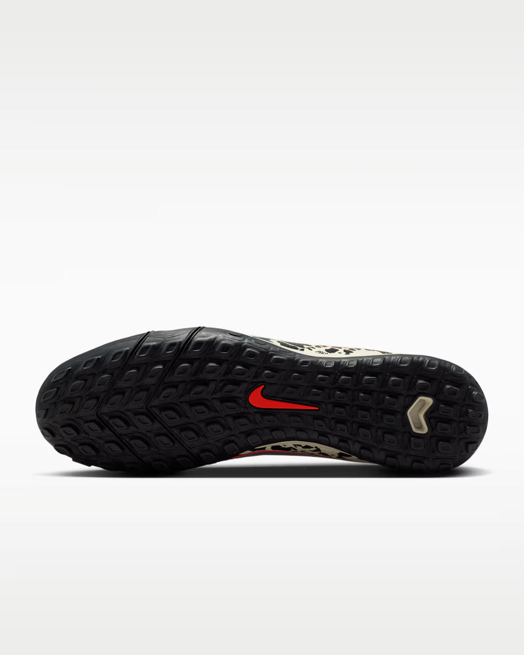 NIKE UNITED MERURIAL VAPOR 16 ACADEMY TF - Burgundy Crush/University Red product image 4, provided for visual reference and