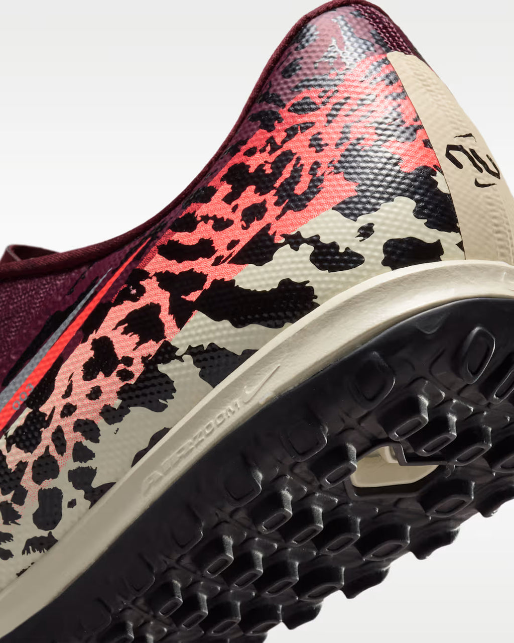 NIKE UNITED MERURIAL VAPOR 16 ACADEMY TF - Burgundy Crush/University Red product image 3, provided for visual reference and