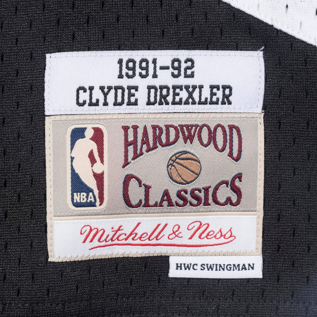 Clyde Drexler Portland Trail Blazers 1991-92 Swingman Jersey product image 5, provided for visual reference and product