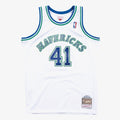 Dallas Mavericks Dirk Nowitzki Mitchell & Ness 1998 - 99 product image 1