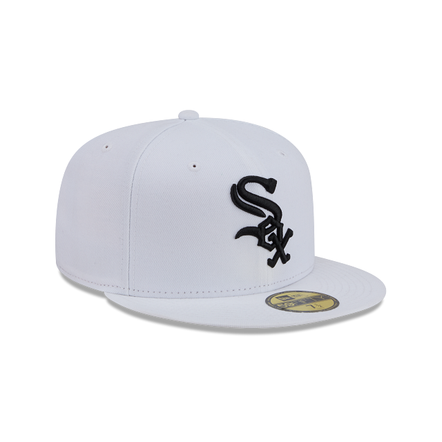 New Era Chicago White Sox City 59FIFTY Fitted Hat - White/Black product image 1, provided for visual reference and product