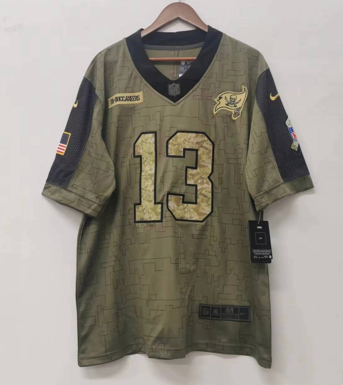 Mike Evans Tampa Bay Buccaneers military salute to service product image 2